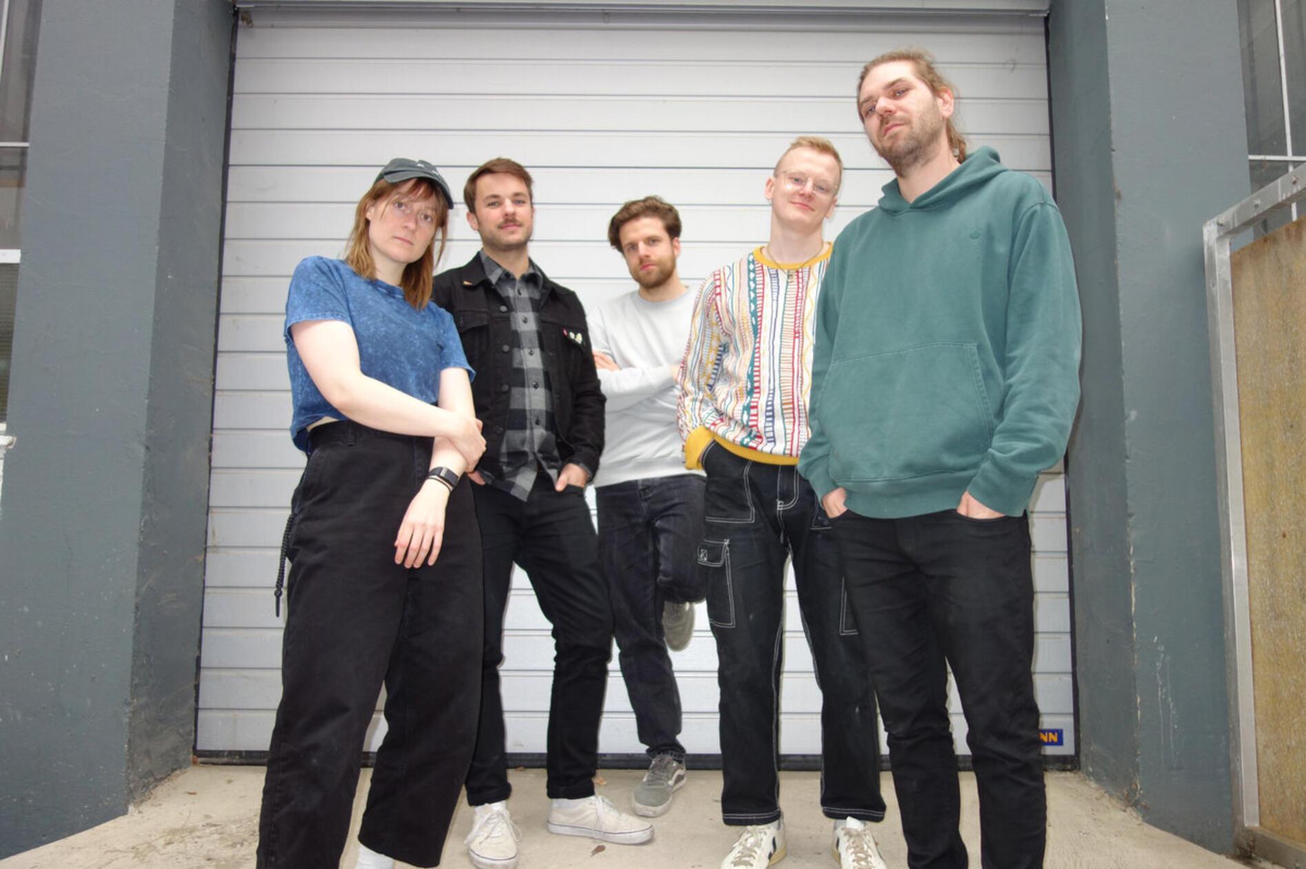 Mit Dream Rock begeistert die Nürnberger Band Snailgaze. Am Sonntag, 28. Juli, performt die Gruppe am Lorenzer Platz. Start: 16.40 Uhr.