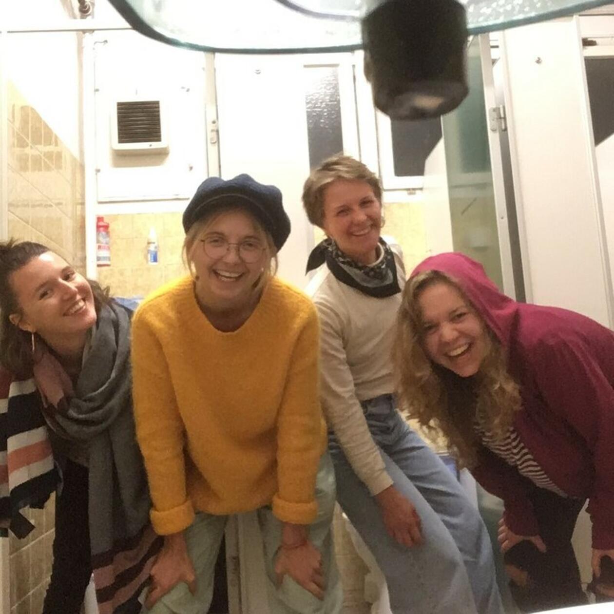 Trashperle machen Punk mit Querflöte und andere laute Lieder zum Mitsingen. Am Sonntag, 28. Juli, spielt der Vierer am Lorenzer Platz. Beginn: 14 Uhr.