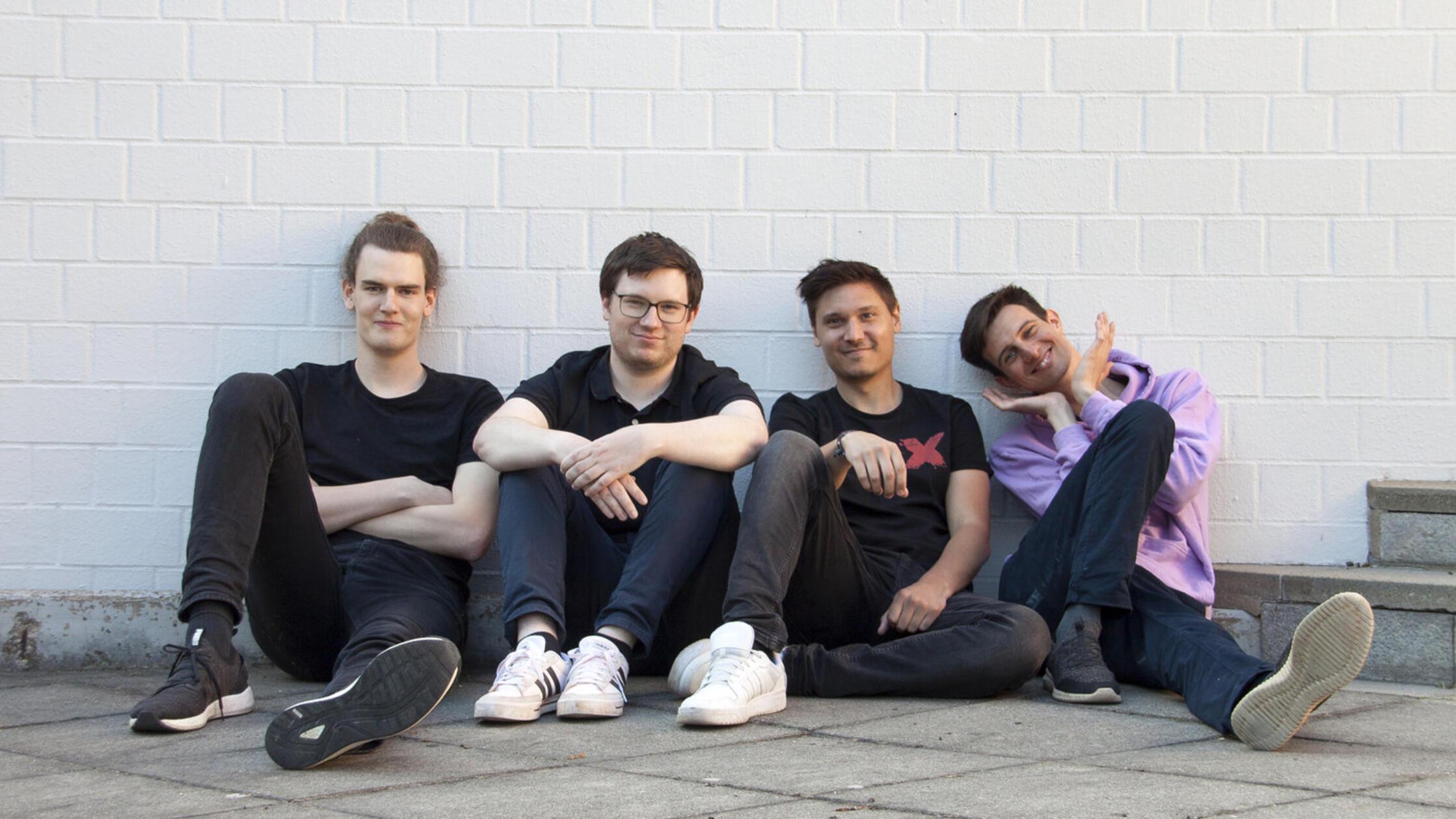 It Goes X machen Indie-Rock und Indie-Pop. Die Straßenmusik erprobte Combo stellt sich am Samstag, 27. Juli, auf der Straßenbühne vor. Beginn: 21 Uhr.