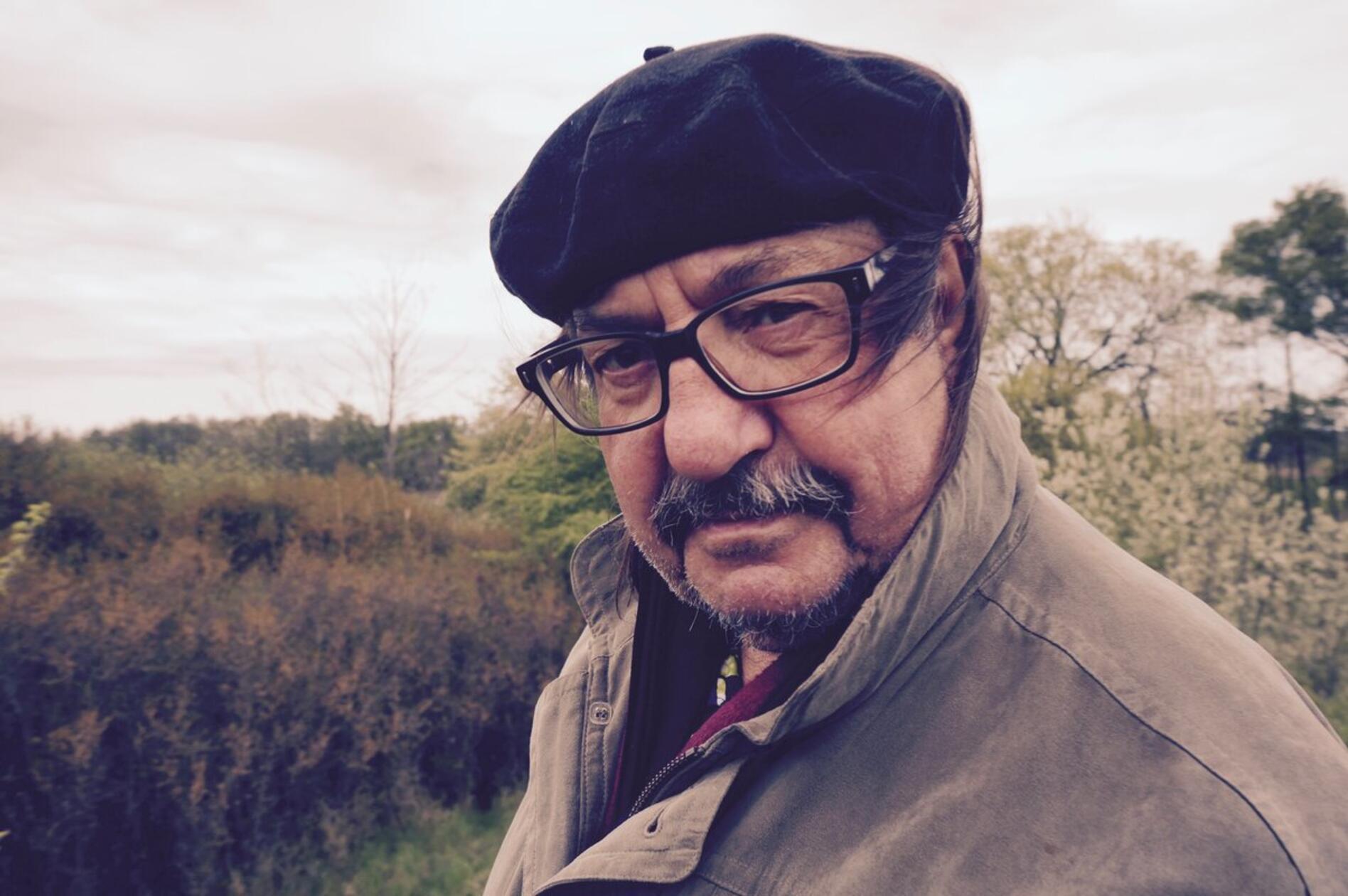 Manfred Maurenbrecher macht seit 40 Jahren Musik. Beim Bardentreffen tritt der Komponist am Samstag, 27. Juli, im Kreuzigungshof in Erscheinung. Mit dabei hat er sein 23. Album "Menschen machen Fehler". Beginn: 14 Uhr.