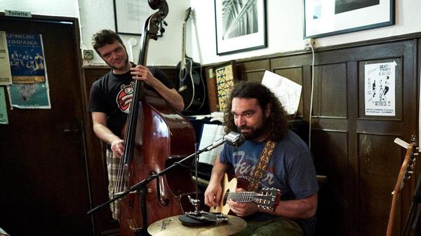 Rock im weitesten Sinne servieren The Transfarmers. Die Band aus Bamberg tritt am Samstag, 27. Juli, auf der Straßenbühne auf. Beginn: 18 Uhr.