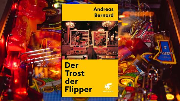 "Den Flippern", schreibt Andreas Bernard, sei heute "das gleiche Schicksal beschieden wie Schallplatten oder Nachtzügen". Es gebe sie zwar noch, aber nicht mehr als Teil des öffentlichen Lebens, sondern lediglich als "Elemente einer Nostalgiebewegung". Der Kulturwissenschaftler Bernard wirft in seinem schmalen Werk "Der Trost der Flipper" einen Blick zurück in die goldene Ära jener Geräte, die um die Jahrtausendwende aus den Kneipen verschwunden sind. Der 1969 geborene Autor berichtet und klagt natürlich aus der Sicht des persönlich Betroffenen, den leere Gasträume schmerzen. Ihm ist damit eine sprachlich glanzvolle, wunderbar melancholische Verneigung vor einem unterschätzten Kulturgut gelungen. (Klett-Cotta, 20 Euro) Marco Puschner
