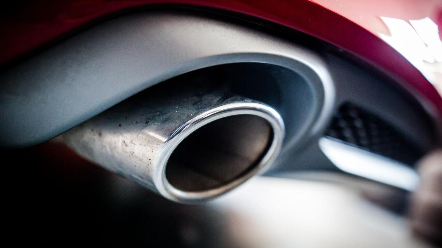 Wie lange dürfen Dieselautos noch am Straßenverkehr teilnehmen? Verkehrsminister Wissing befürchtet, dass eine neue EU-Regelung bald zu einem Problem wird. Wie lange dürfen Dieselautos noch am Straßenverkehr teilnehmen? Verkehrsminister Wissing befürchtet, dass eine neue EU-Regelung bald zu einem Problem wird.