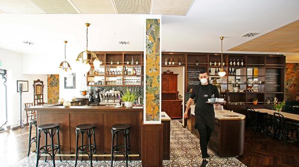 Die "Brasserie Simone" am Europaplatz in Nürnberg war ein echter Hingucker. Nun musste der Laden Ende Juli schließen, da kein neuer Investor gefunden wurde. Die Gründe sind mannigfaltig und reichen unter anderem von gestiegenen Kosten im Lebensmitteleinkauf bis hin zu der Nachzahlung der Corona-Soforthilfe oder auch den höheren Energiepreisen.