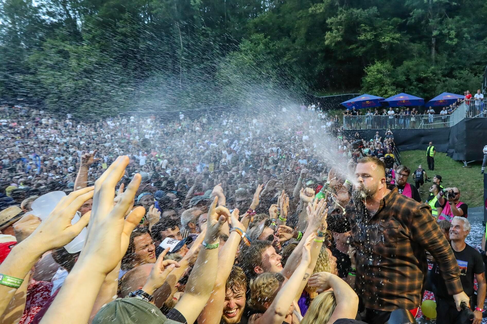 Gorkow sorgt für eine Erfrischung der, nun ja, ausgefallenen Art.