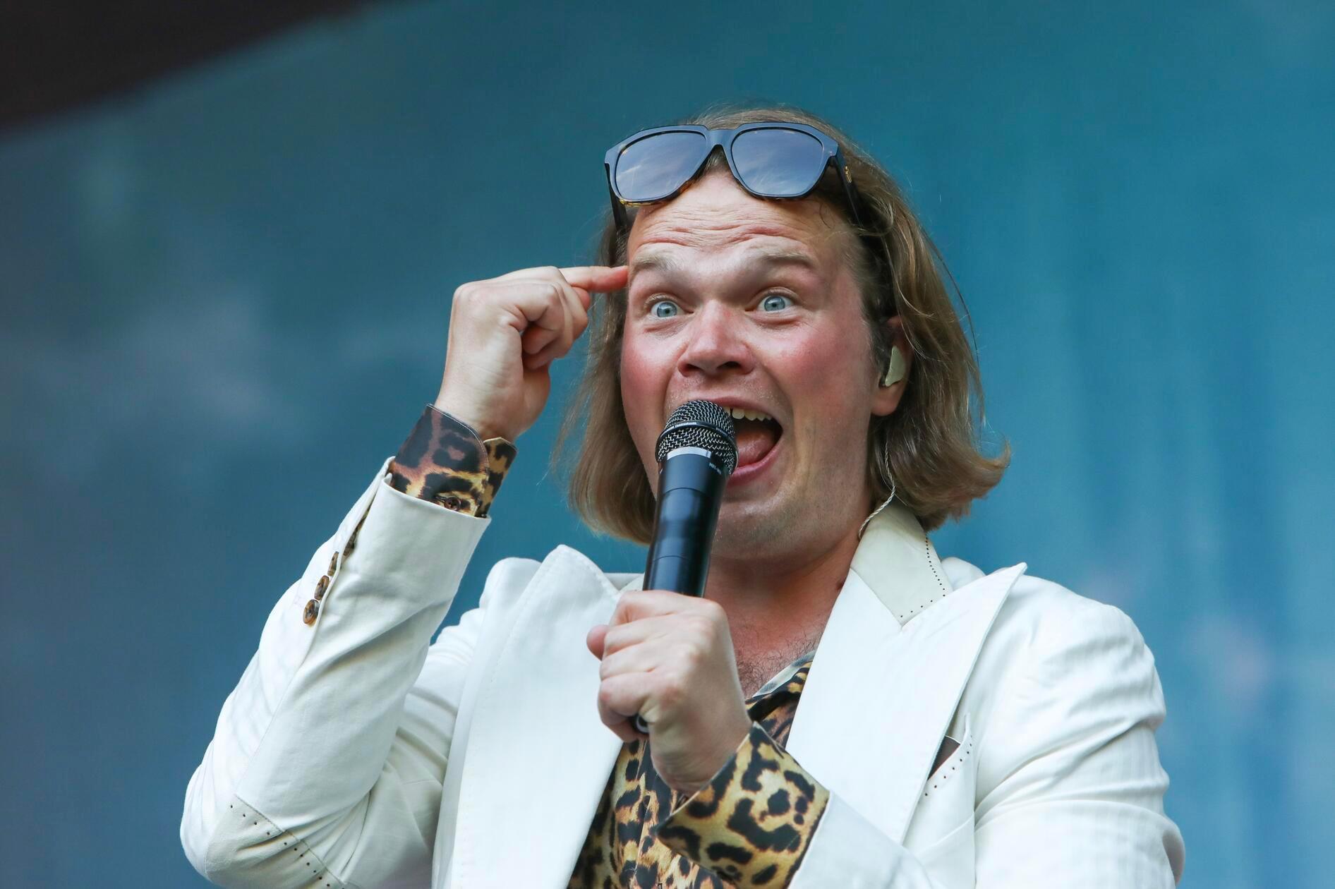 Die Stimmung lässt wohl selbst Roy Bianco an seinem Verstand zweifeln.