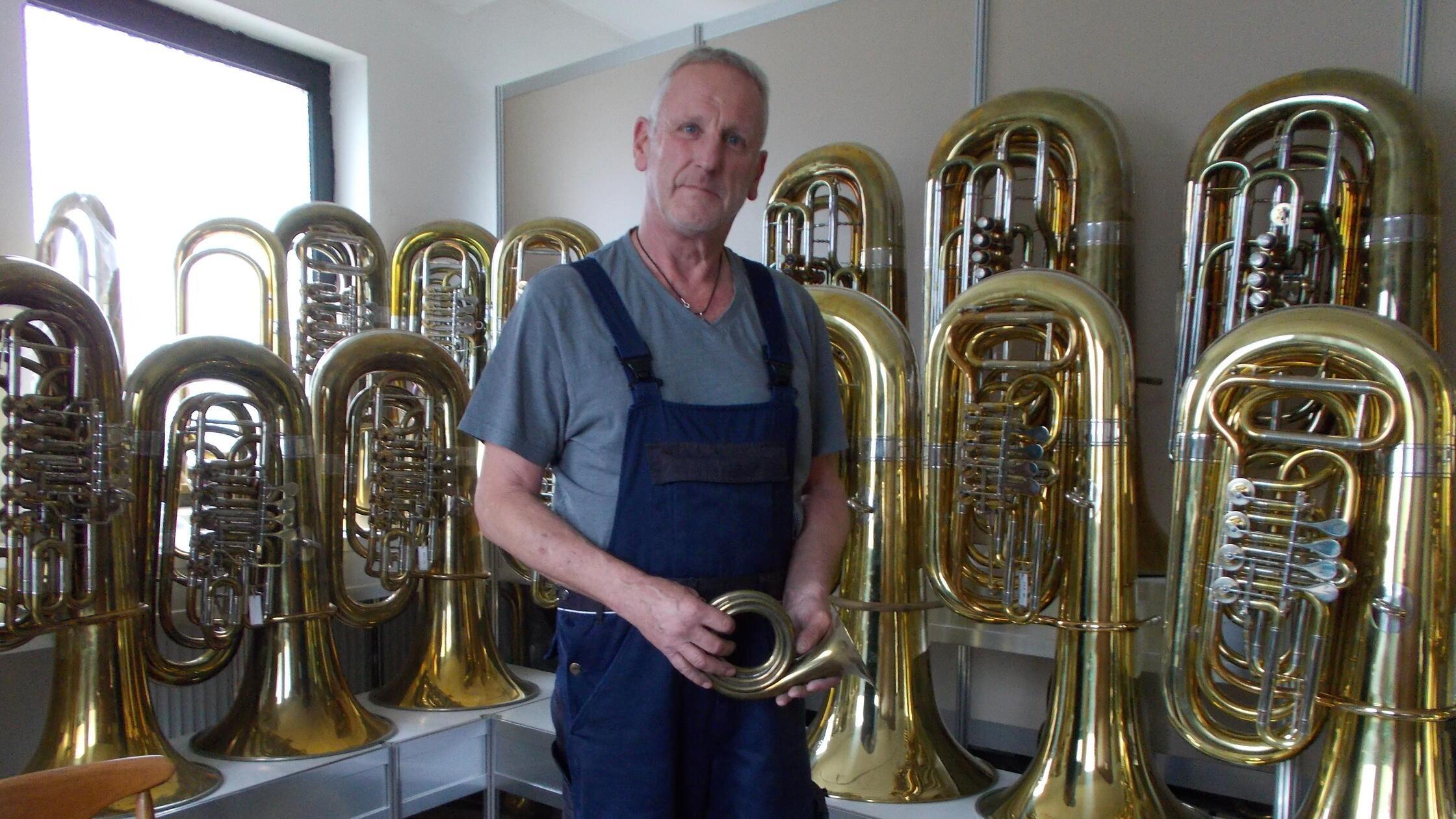 Instrument des Jahres Für viele TubaSpieler in Fürth ist er der Mann