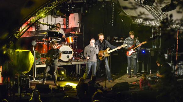 Das Hilpoltsteiner Festival "Rock hinter der Burg" zelebriert am Samstag, 24. August, bei freiem Eintritt Live-Rockmusik.