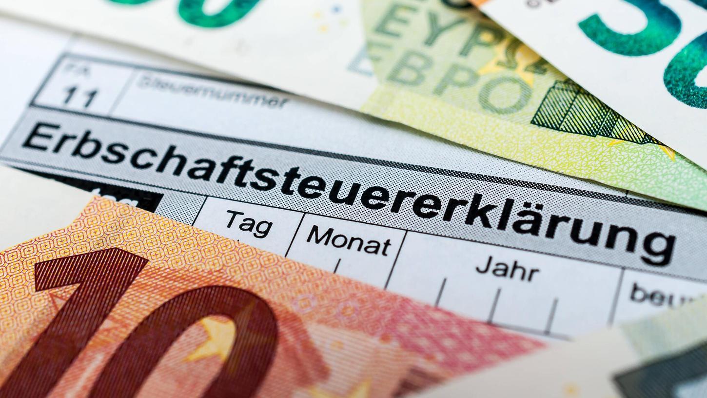 Erbschaftssteuer: Freibeträge & Steuerklassen als Tabelle
