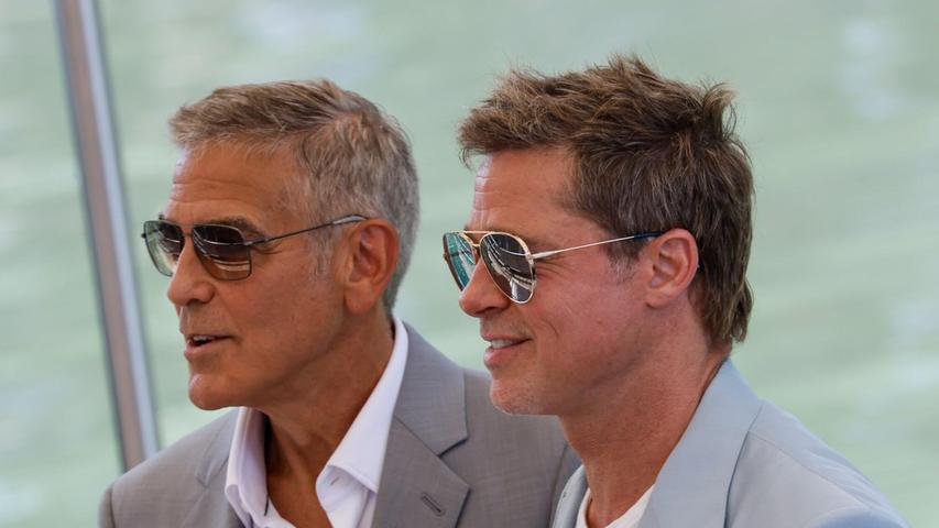 George Clooney und Brad Pitt stehen für "Wolfs" wieder gemeinsam vor der Kamera. George Clooney und Brad Pitt stehen für "Wolfs" wieder gemeinsam vor der Kamera.