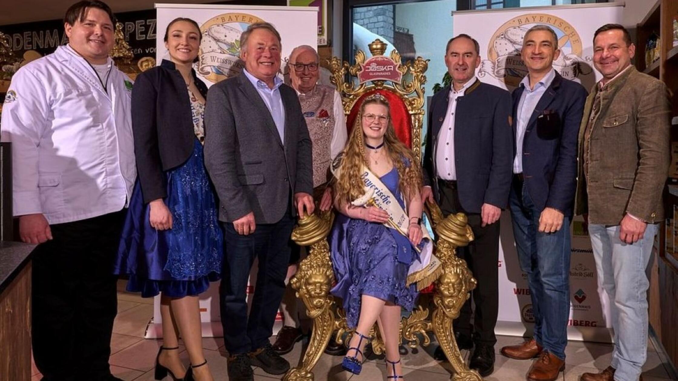 Von links: Stefan Einsle, Obermeister Metzger-Innu