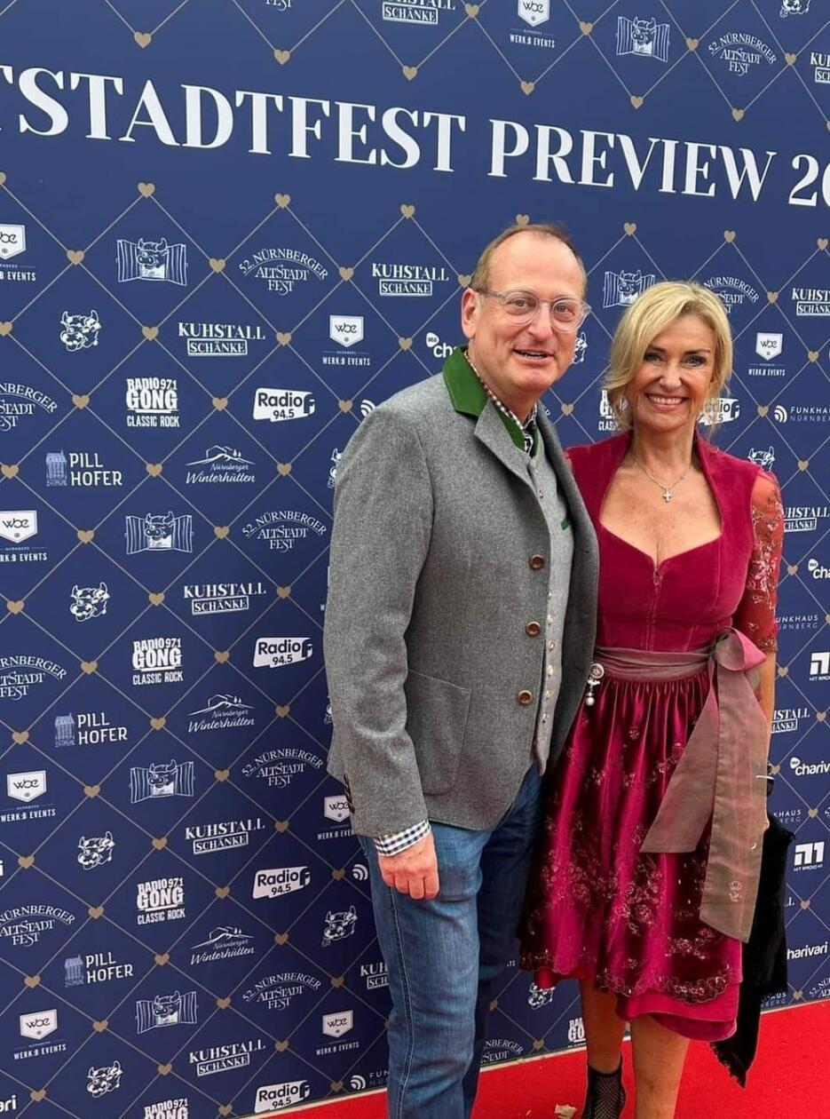 Beim Pre-Opening des Nürnberger Altstadtfestes feierten geladene Gäste im "Kuhstall" von Christian Wagner.