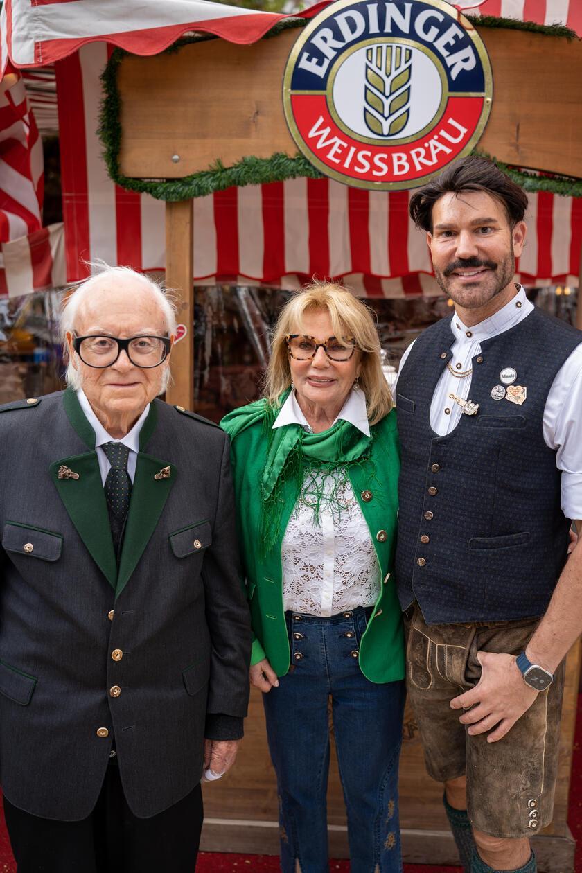 Beim Pre-Opening des Nürnberger Altstadtfestes feierten geladene Gäste im "Kuhstall" von Christian Wagner.