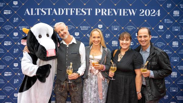 Beim Pre-Opening des Nürnberger Altstadtfestes feierten geladene Gäste im "Kuhstall" von Christian Wagner.