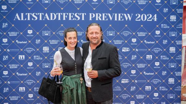 Beim Pre-Opening des Nürnberger Altstadtfestes feierten geladene Gäste im "Kuhstall" von Christian Wagner.