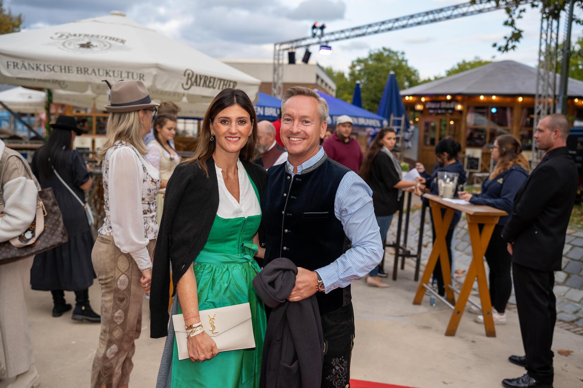 Beim Pre-Opening des Nürnberger Altstadtfestes feierten geladene Gäste im "Kuhstall" von Christian Wagner.