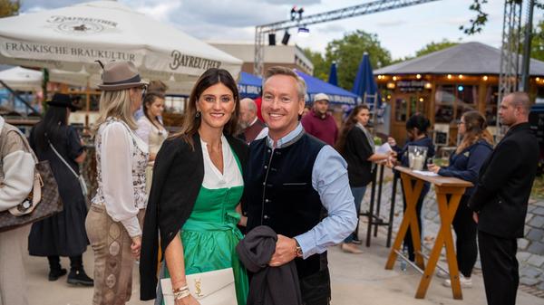 Beim Pre-Opening des Nürnberger Altstadtfestes feierten geladene Gäste im "Kuhstall" von Christian Wagner.