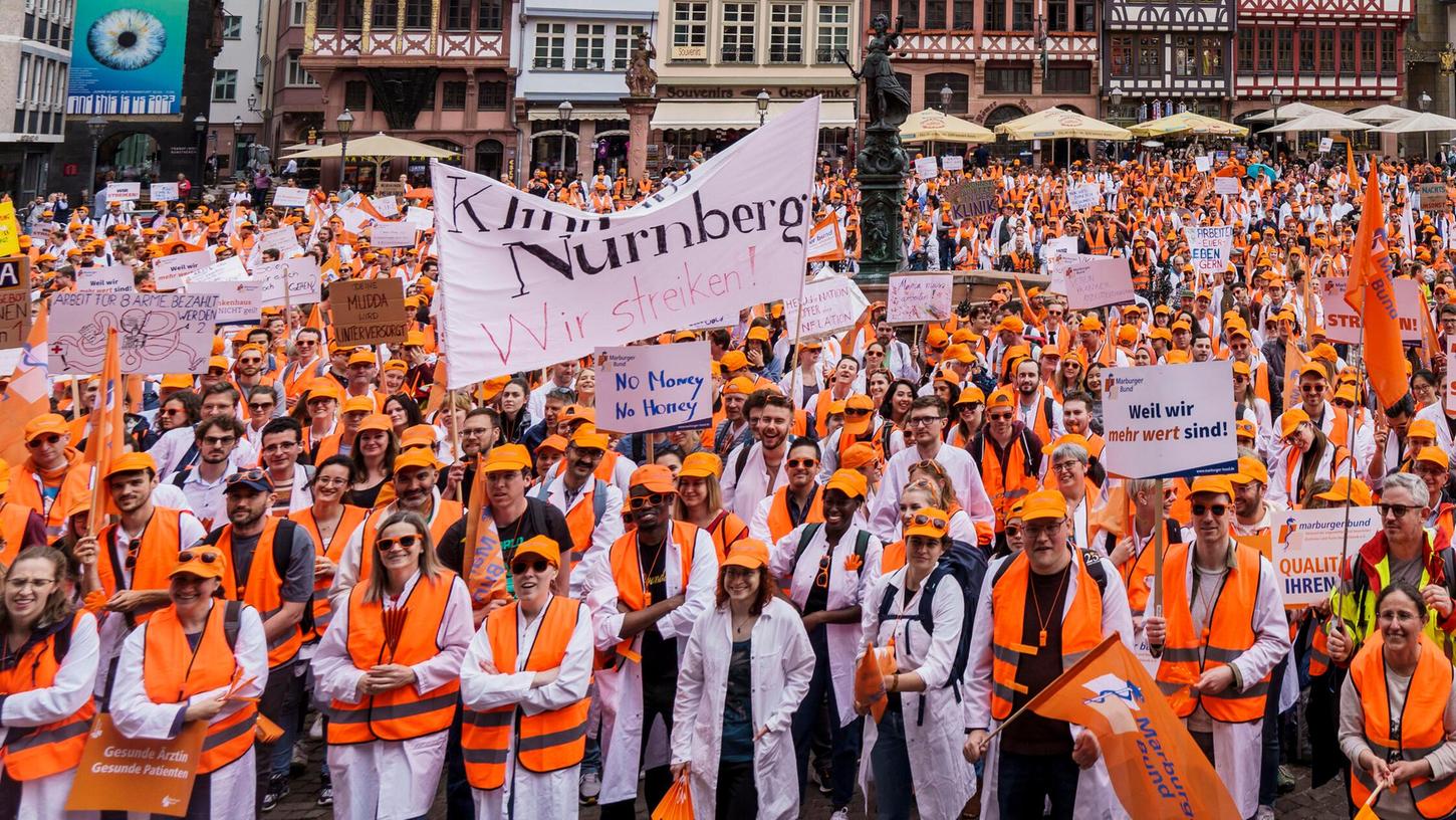 Bundesweit ruft der Marburger Bund heute Ärzte an kommunalen Krankenhäuser zum Warnstreik auf. Bundesweit ruft der Marburger Bund heute Ärzte an kommunalen Krankenhäuser zum Warnstreik auf.