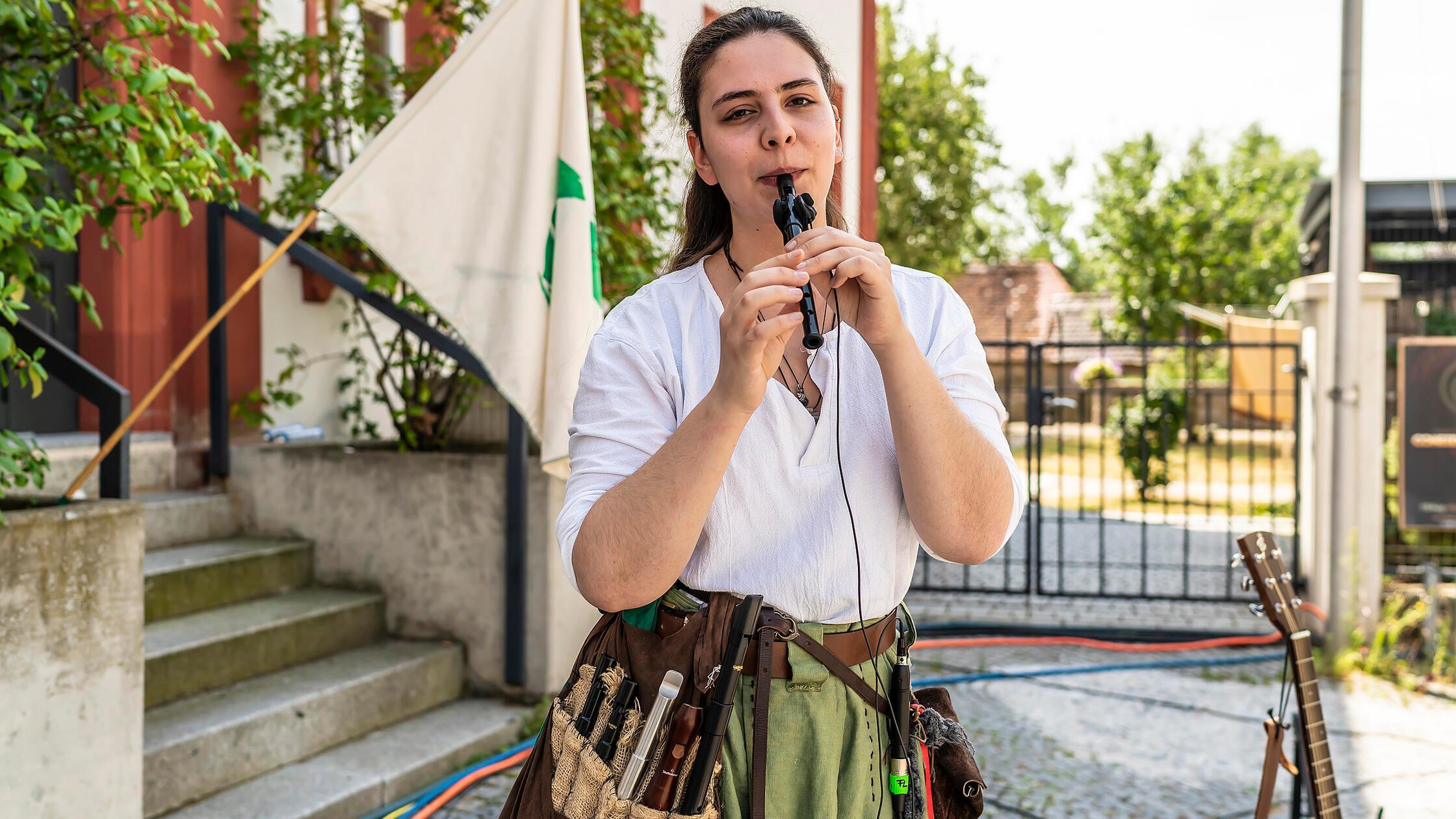 Nah am Folk: Diese Langenzenner Mittelalter-Band holte die Fürther mit ...