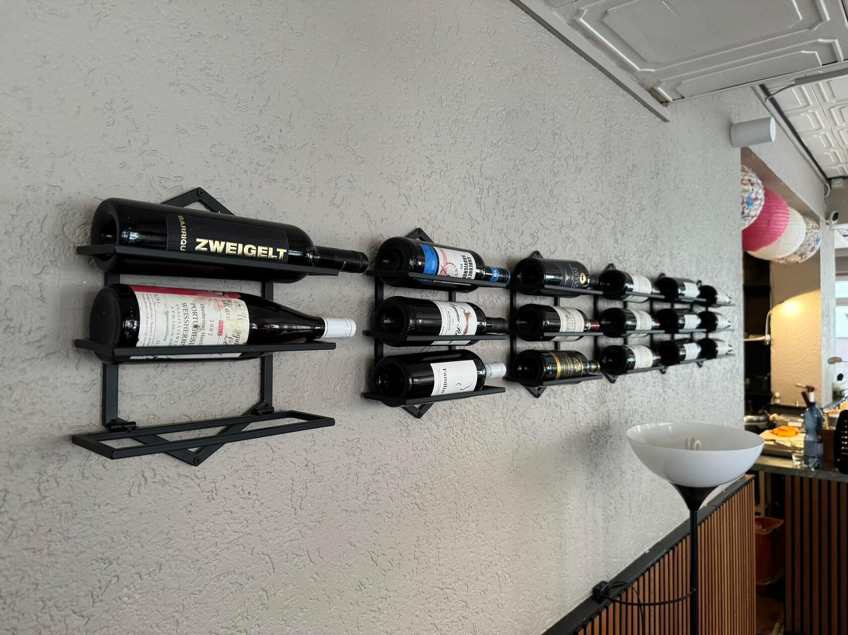 Aber auch eine Auswahl an Weinen gibt es bei COZY Asian Cuisine.