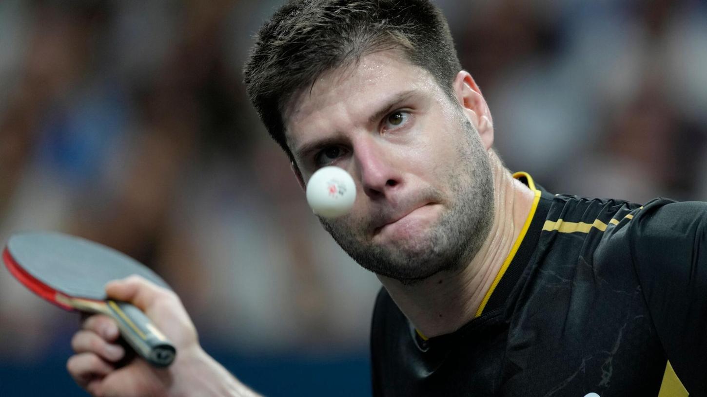 Tischtennis-Profi Dimitrij Ovtcharov erreicht beim Grand Smash in China die zweite Runde. Tischtennis-Profi Dimitrij Ovtcharov erreicht beim Grand Smash in China die zweite Runde.