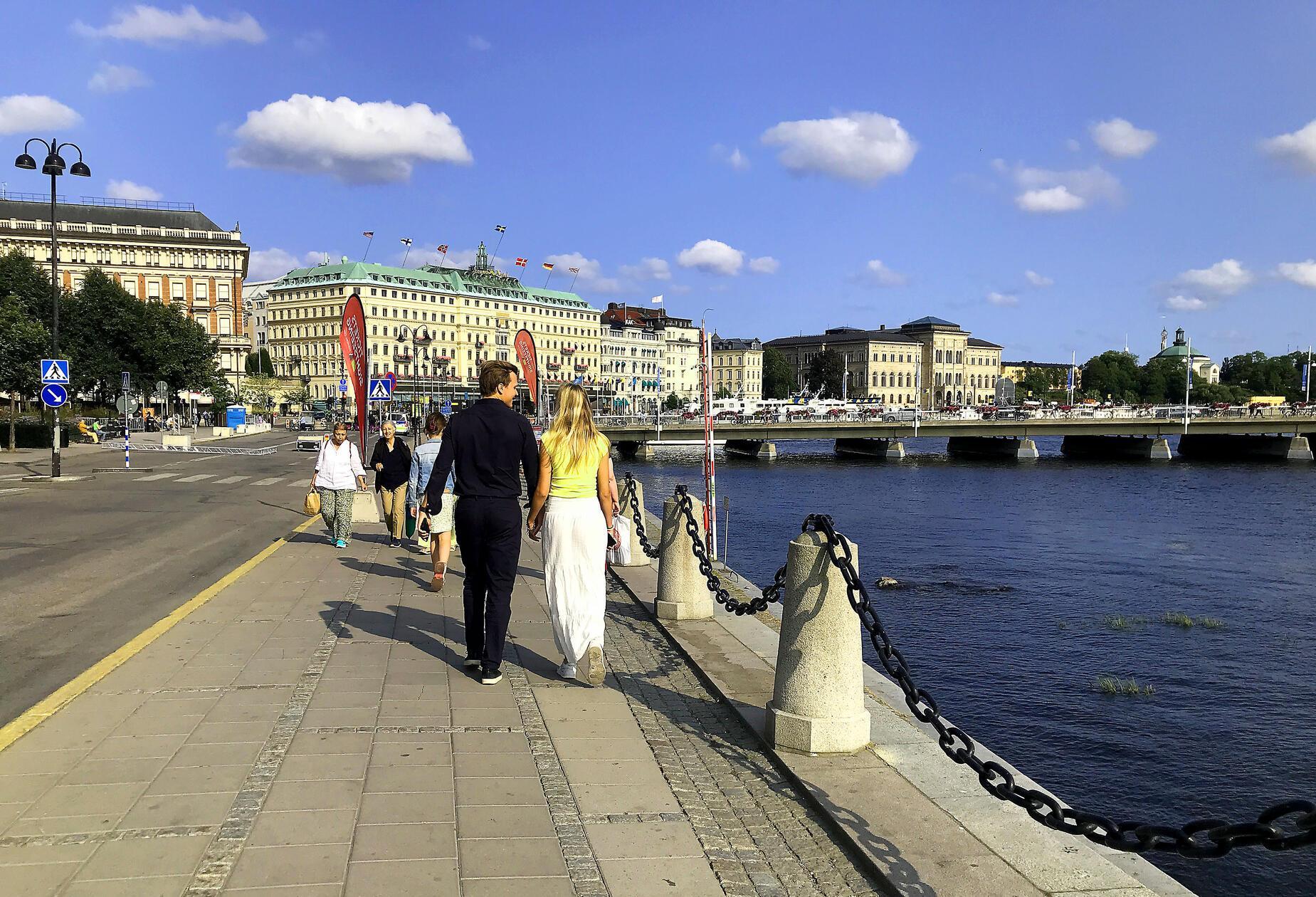 Hier am Strömgatan nahe der Oper lässt es sich gut aushalten, ganz Lagom eben.