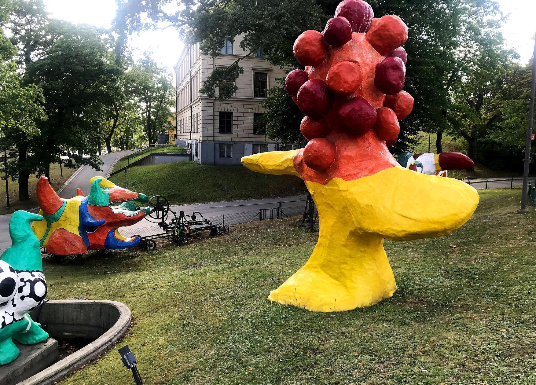Skulpturenpark vor dem Moderna Museet in Stockholm.