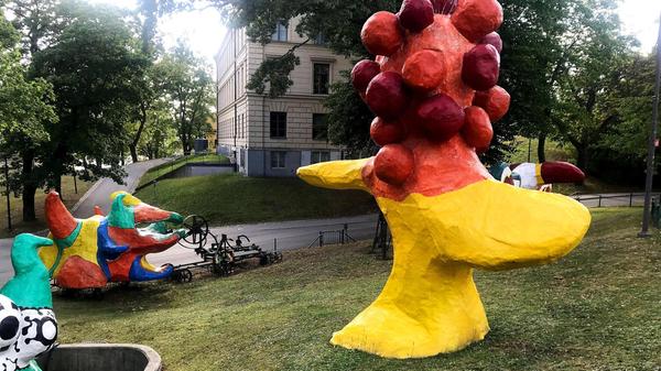 Skulpturenpark vor dem Moderna Museet in Stockholm.