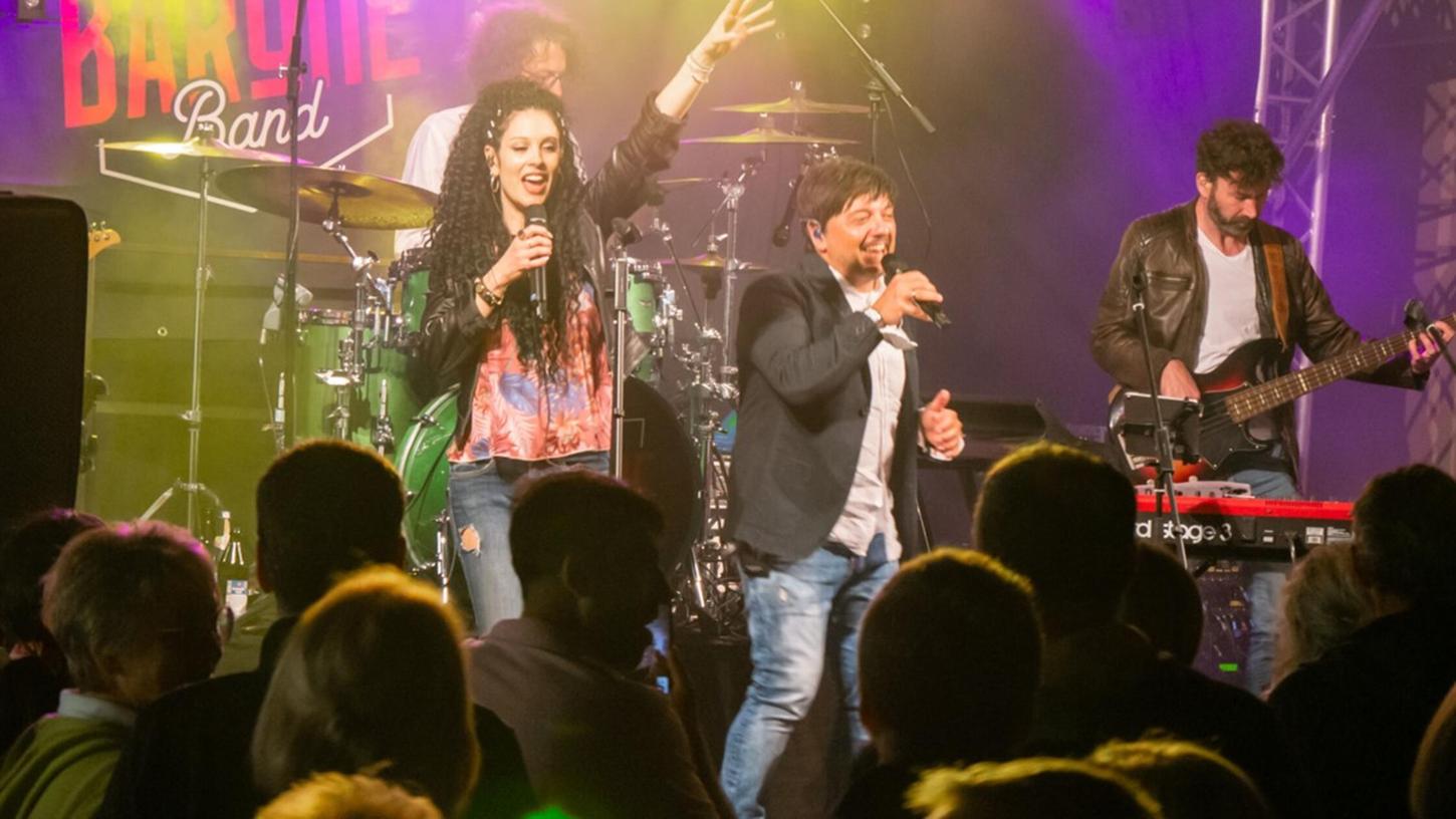 Pino Barone mit seiner Band. Pino Barone mit seiner Band.