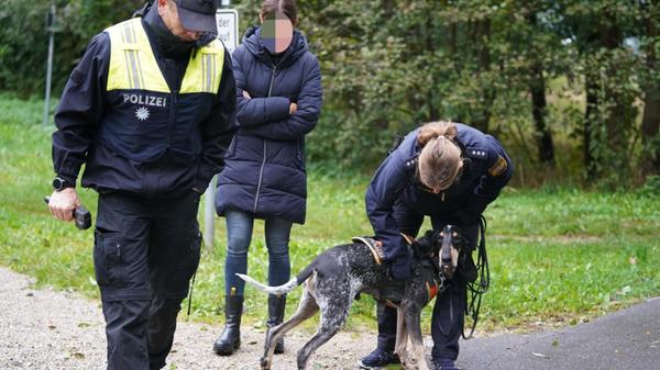 Die bisherigen Ermittlungen erhärteten den Verdacht, dass die Frau einem Verbrechen zum Opfer gefallen sein könnte.
