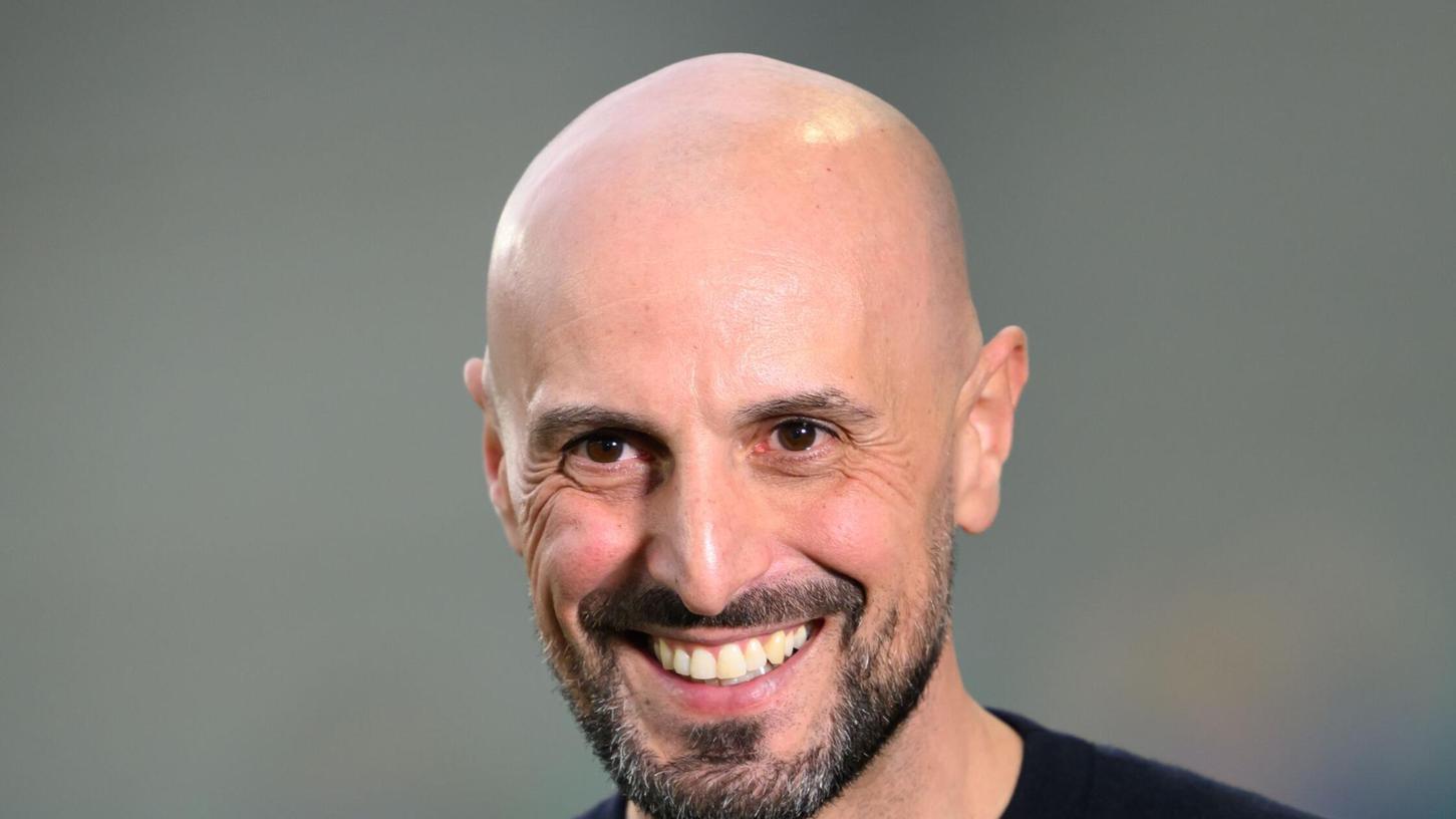 Freut sich auf die nächsten Spiele mit der U21: Trainer Antonio Di Salvo. Freut sich auf die nächsten Spiele mit der U21: Trainer Antonio Di Salvo.