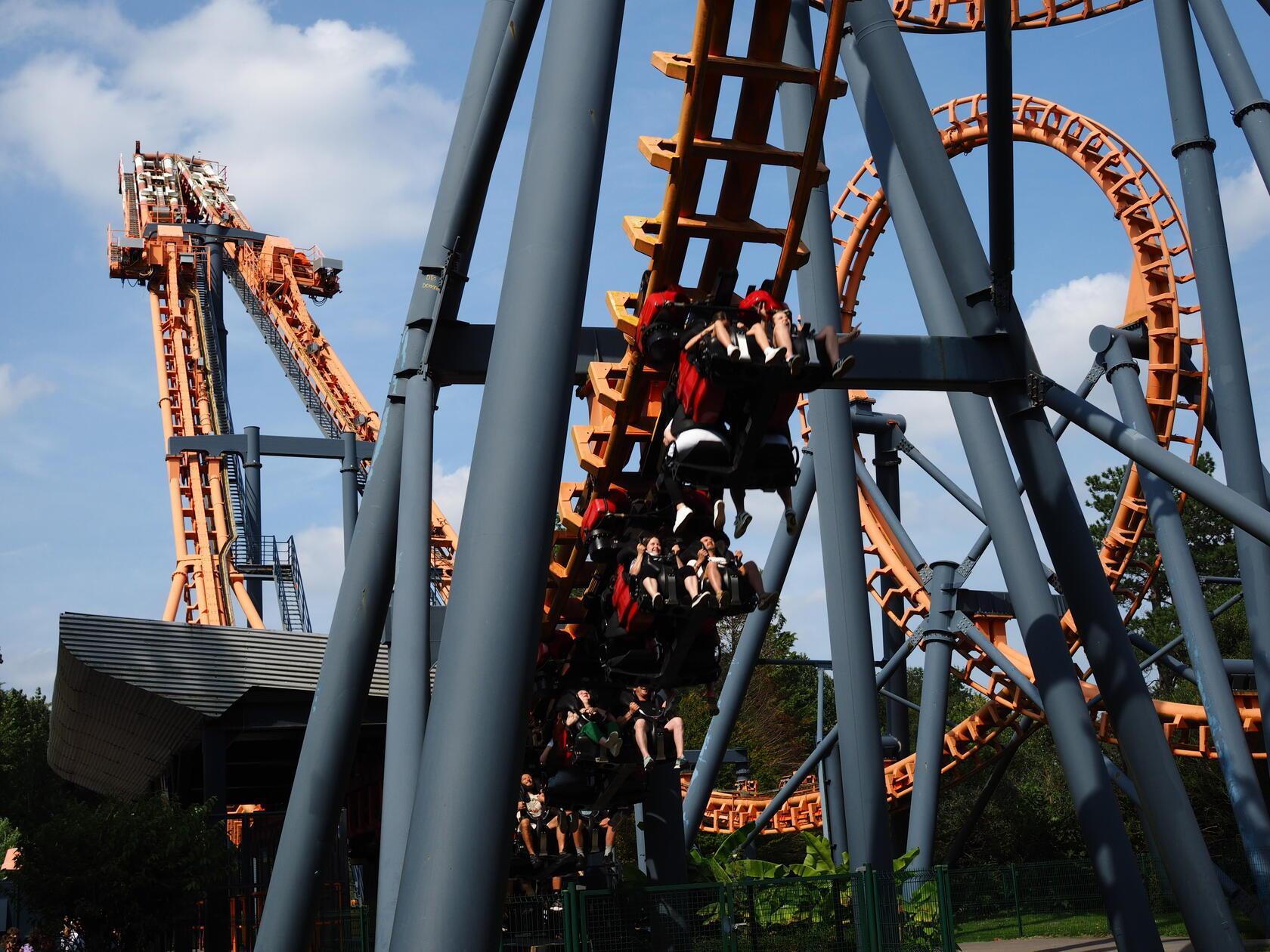 Bagatelle ist ein Freizeitpark für alle Altersklassen. Es gibt die wildesten Achterbahnen...