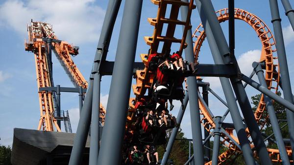 Bagatelle ist ein Freizeitpark für alle Altersklassen. Es gibt die wildesten Achterbahnen...