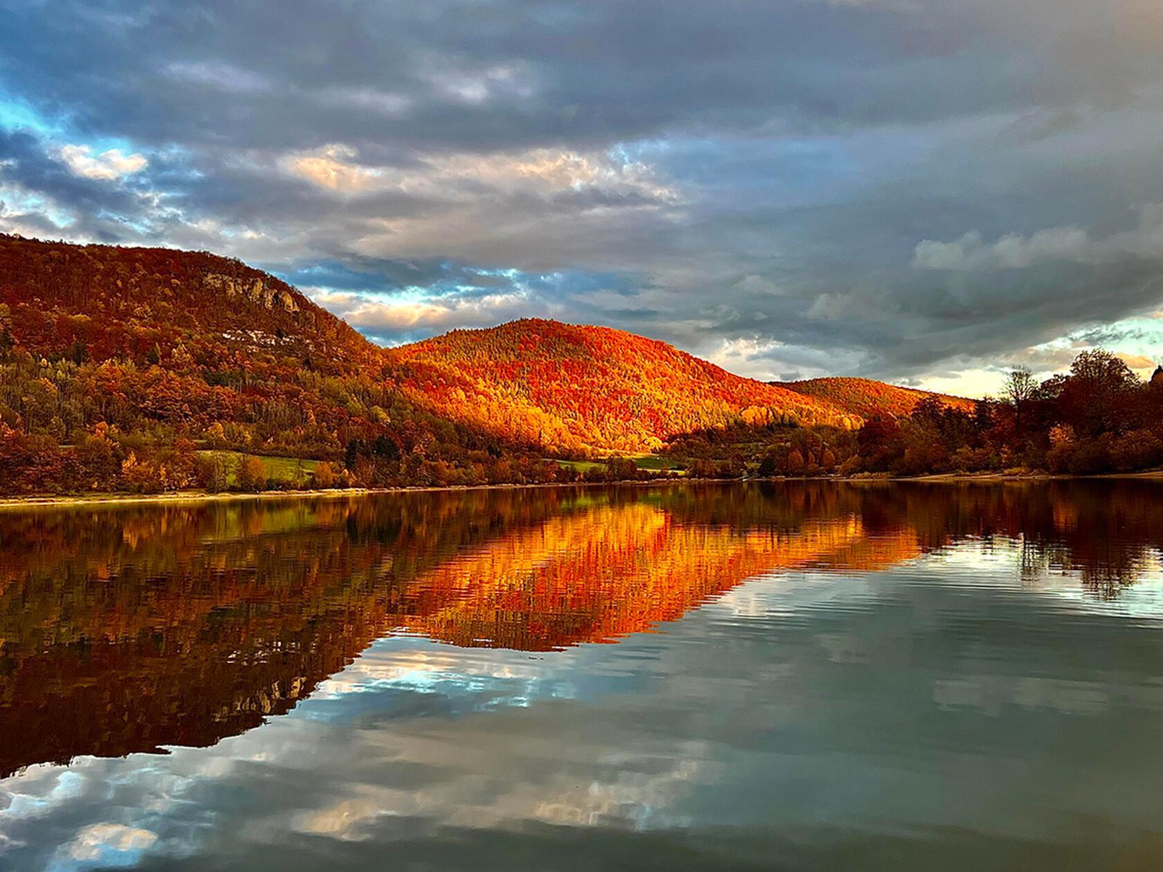 Herbststimmung am Happurger Stausee.