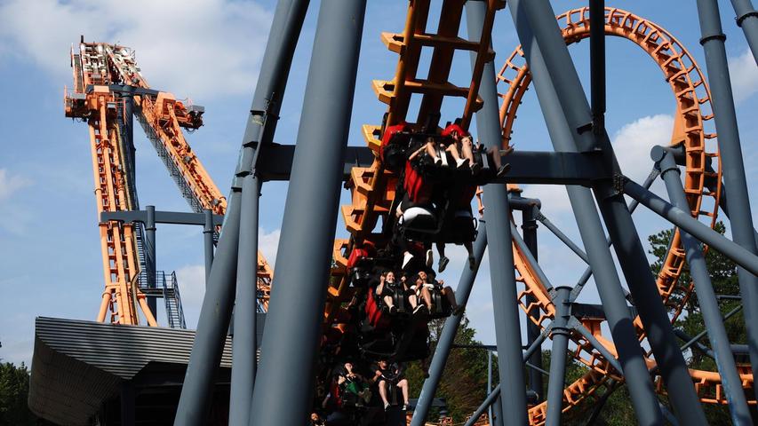 Achterbahn im Parc Bagatelle. Achterbahn im Parc Bagatelle.