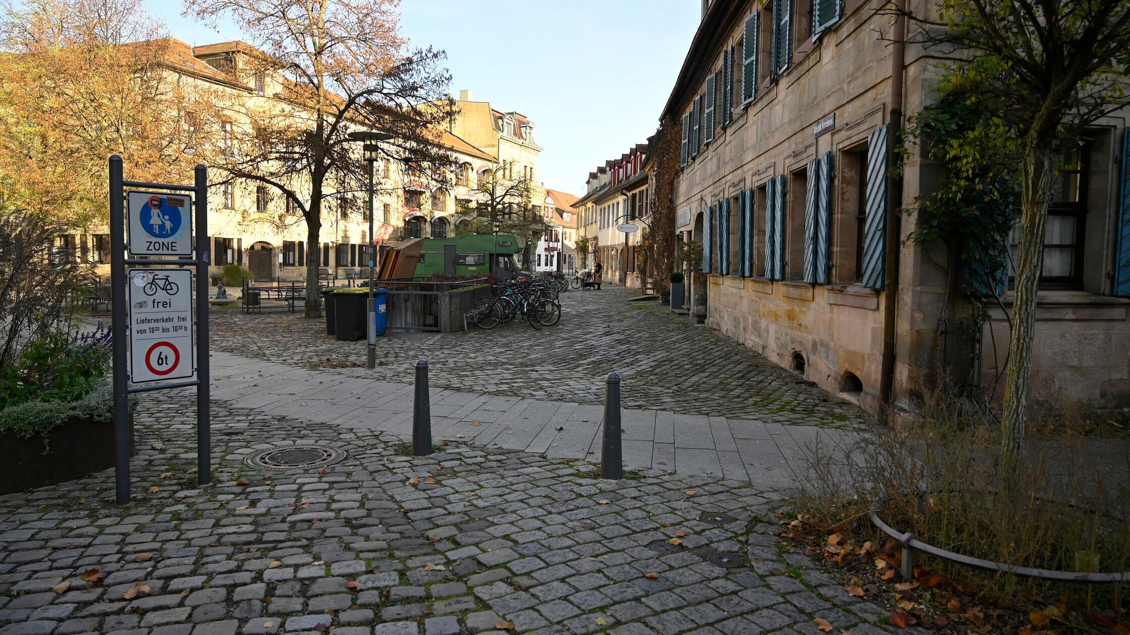 Serie 300 m: Altstädter Kirchenplatz