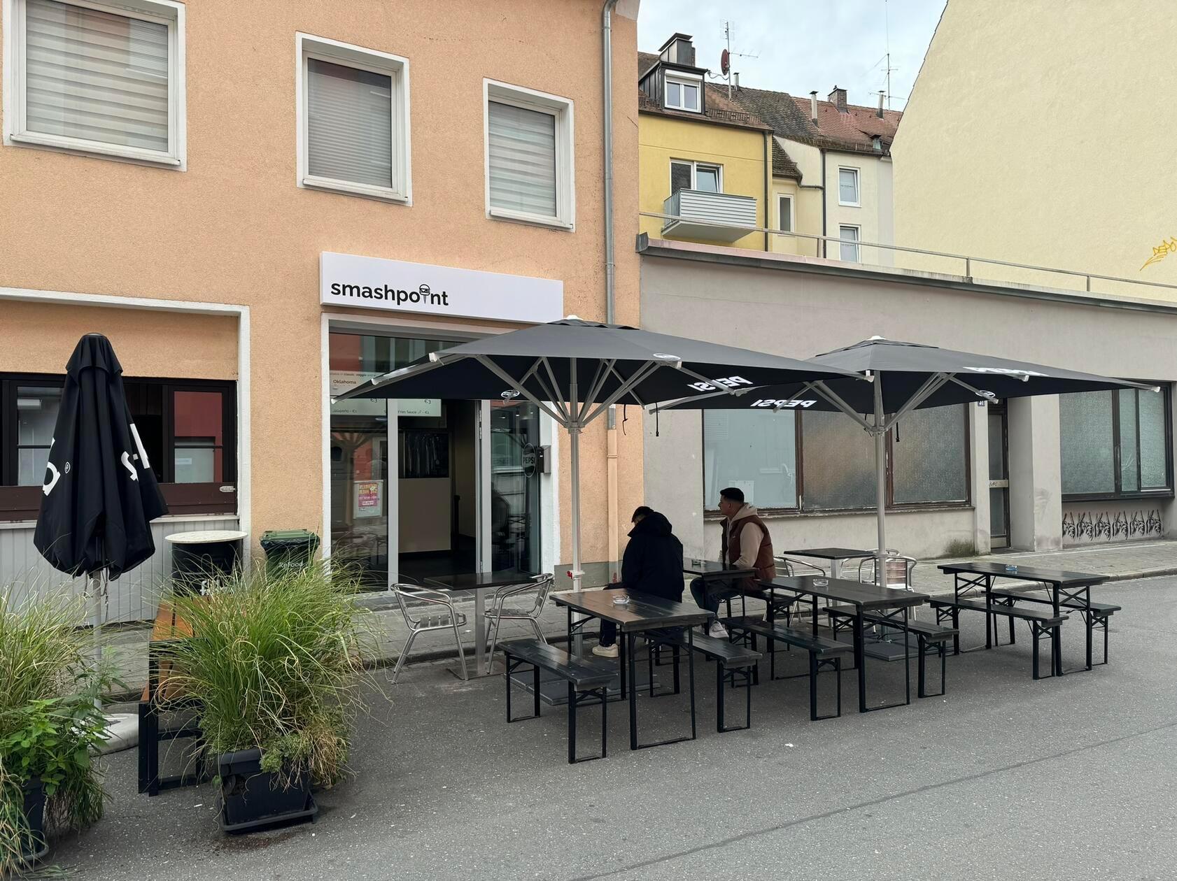 Die Bestuhlung im Außenbereich soll auch über den Winter bestehen bleiben.