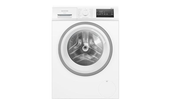 Die Waschmaschine fasst 9kg Wäsche.