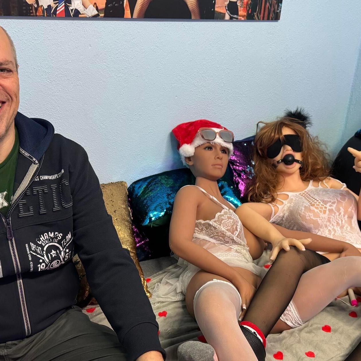 Im Reich der Sexpuppen: Warum dieser Frther alles ber Real Dolls wei Im Reich der Sexpuppen: Warum dieser Frther alles ber Real Dolls wei