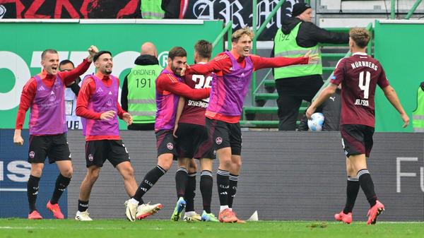 Finn Jeltsch, der nach seiner Verletzungspause direkt wieder in der Startelf stand, trug ebenfalls mit einer starken Leistung zum Derbysieg bei. Zudem legte er Lukas Schleimer dessen Treffer zum 4:0-Endstand auf.
