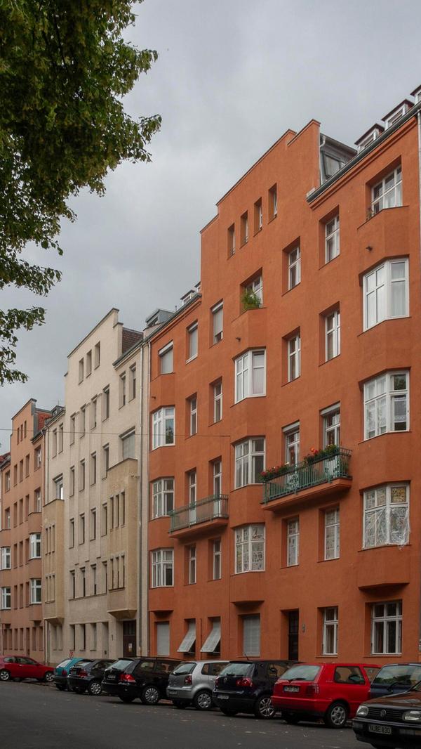 Uhlandstr. 11-15