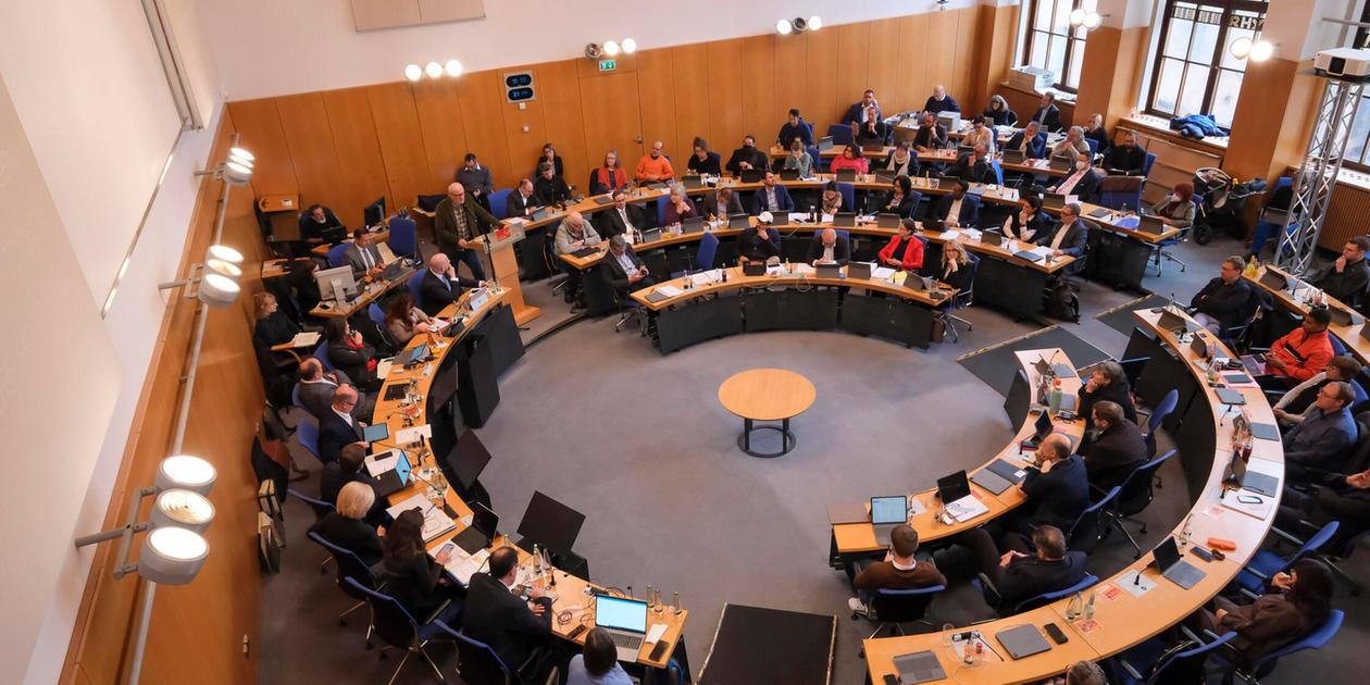 Stadtrat N rnberg Weiter Streit Um Fraktionsgr en stadtrat-n-rnberg-weiter-streit-um-fraktionsgr-en