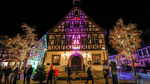 WEIHNACHTSBELEUCHTUNG IN HERZOGENAURACH