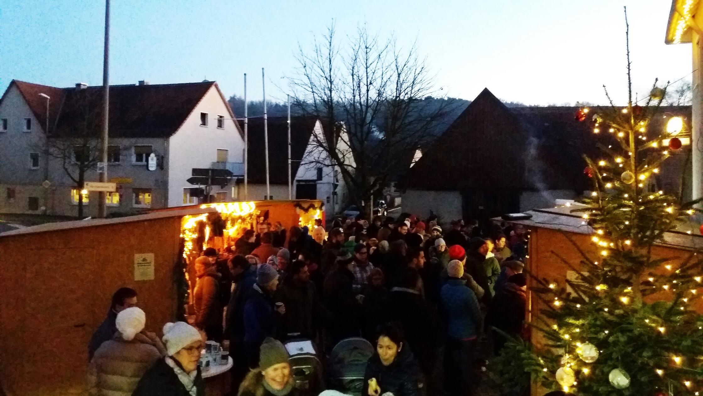 Weihnachtsmarkt Falkendorf