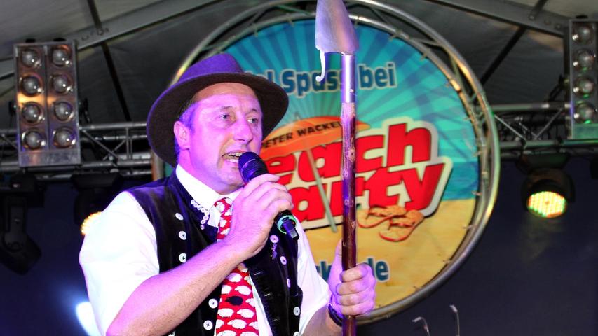 Für Peter Wackels Party kommt auch Schäfer Heinrich auf die Bühne, berühmt aus der der RTL-Fernsehserie "Bauer sucht Frau".