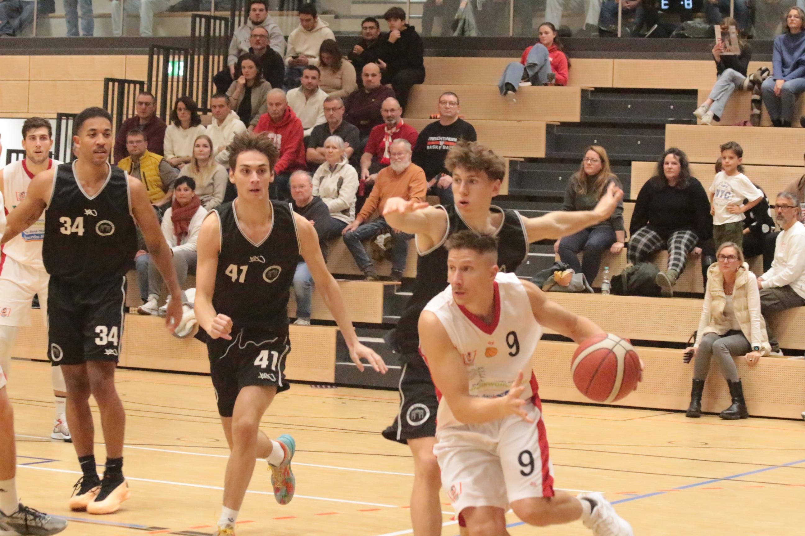 Die Bilder vom Heimsieg der VfL-Baskets Treuchtlingen gegen Schwabing