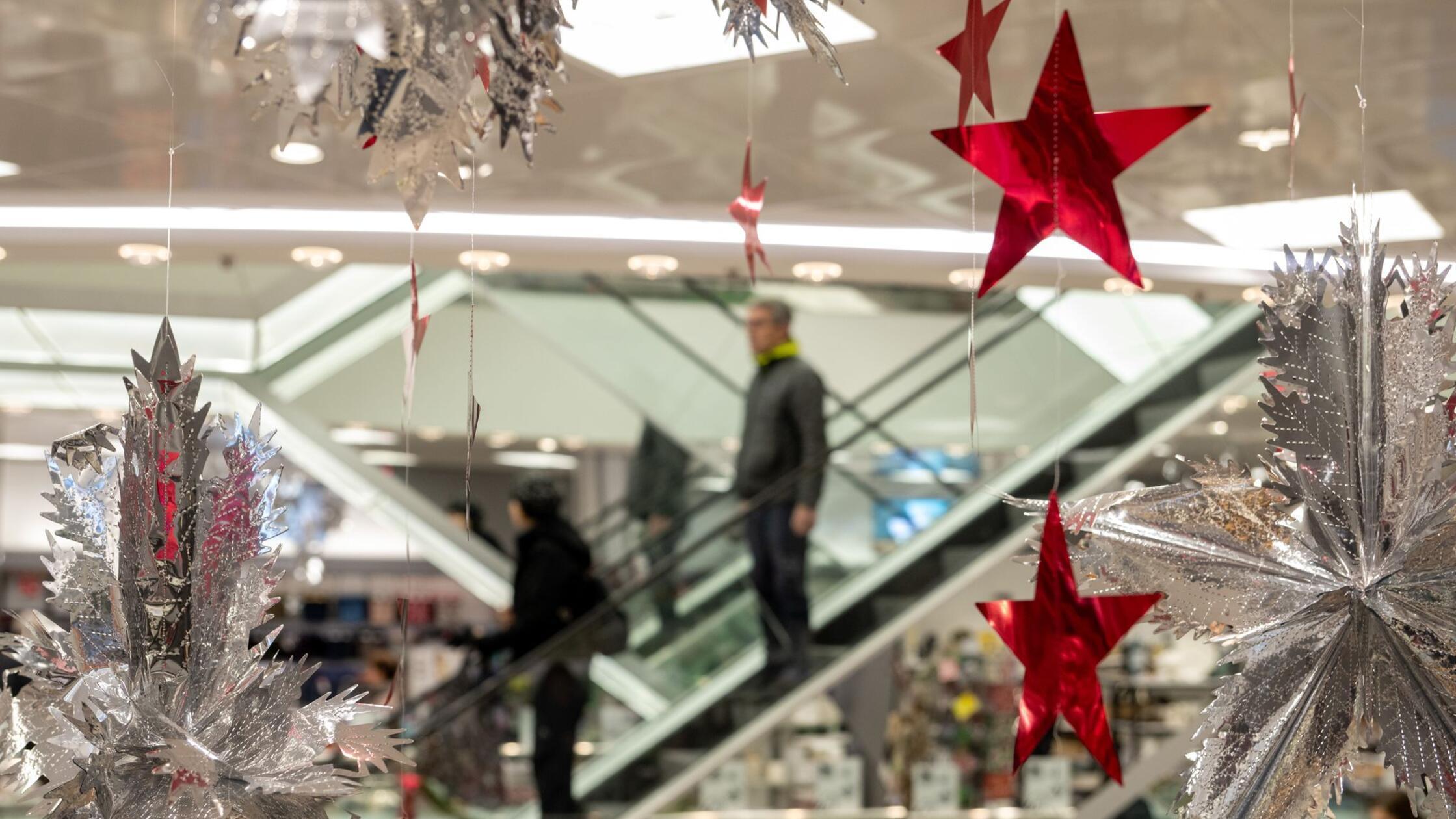 &bdquo;Finger weg&ldquo;: Bayerischer Handel warnt vor diesen Geschenken zu Weihnachten