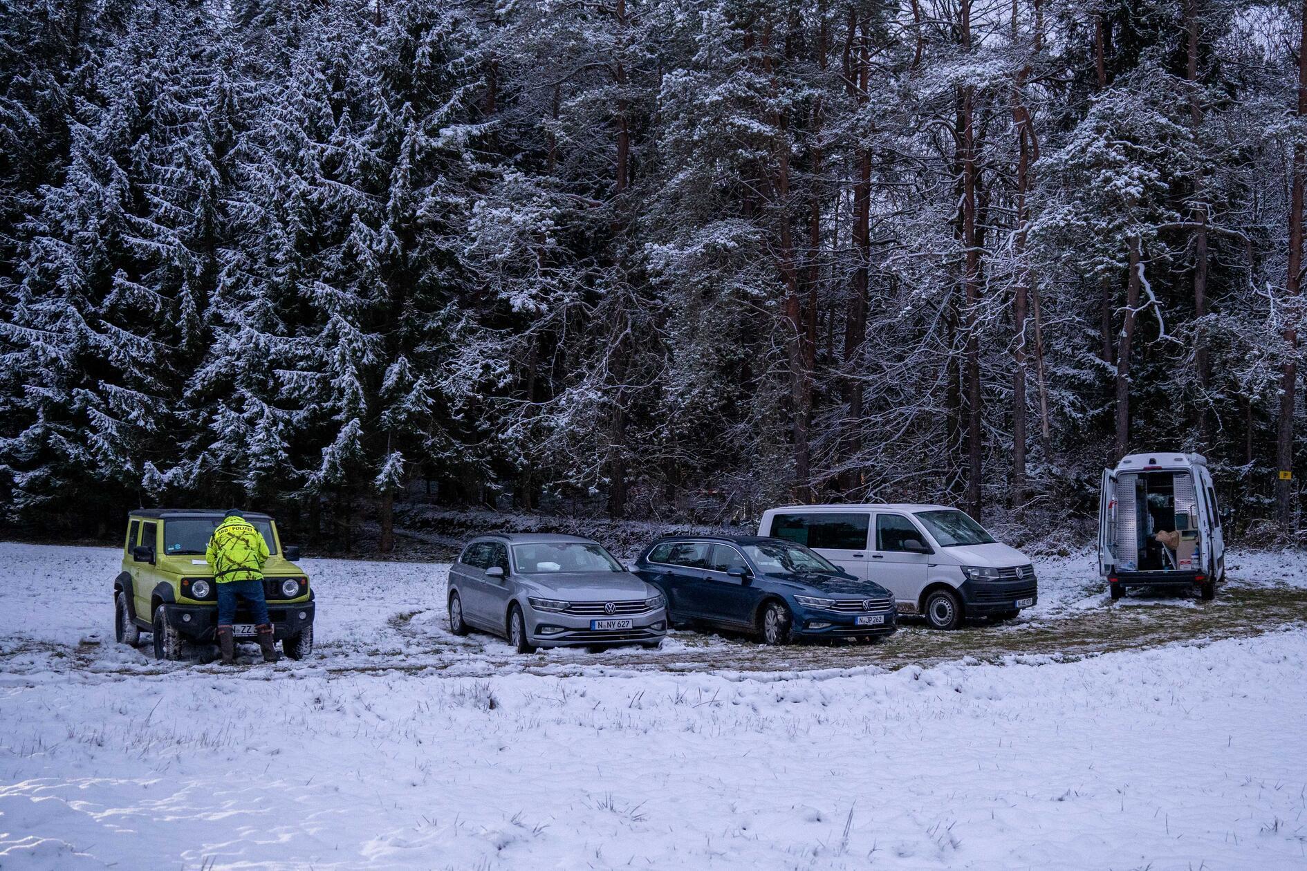 Nach Beendigung der Maßnahmen wird der Leichnam sichergestellt, zeitnah soll dann auch eine Untersuchung zum Zweck der eindeutigen Identifizierung stattfinden - voraussichtlich am morgigen Freitagvormittag.