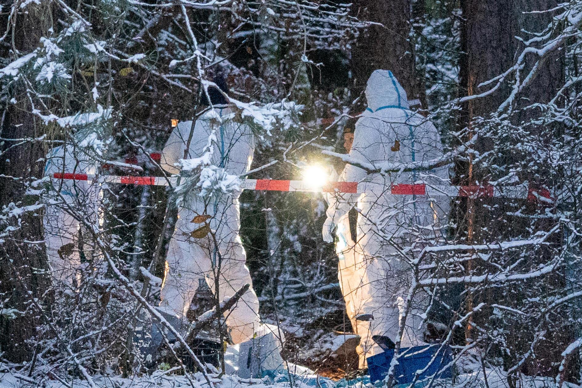 Ihr Ehemann, der getrennt von ihr lebt, steht unter Verdacht, sie umgebracht zu haben - er sitzt wegen Totschlags in Untersuchungshaft.