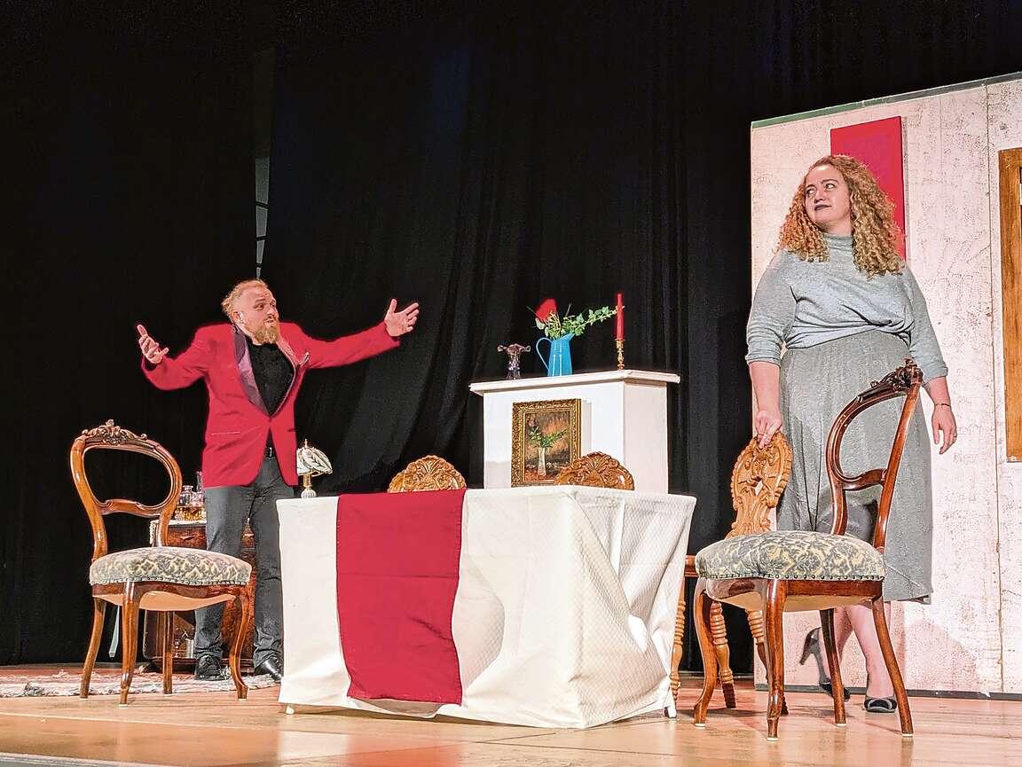 Der Geist, den ich nicht h&auml;tte rufen wollen: Die "Geisterkom&ouml;die" der Wei&szlig;enburger B&uuml;hne